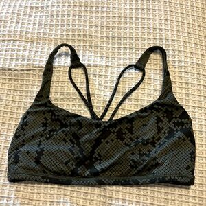 Great used condition Lululemon bra